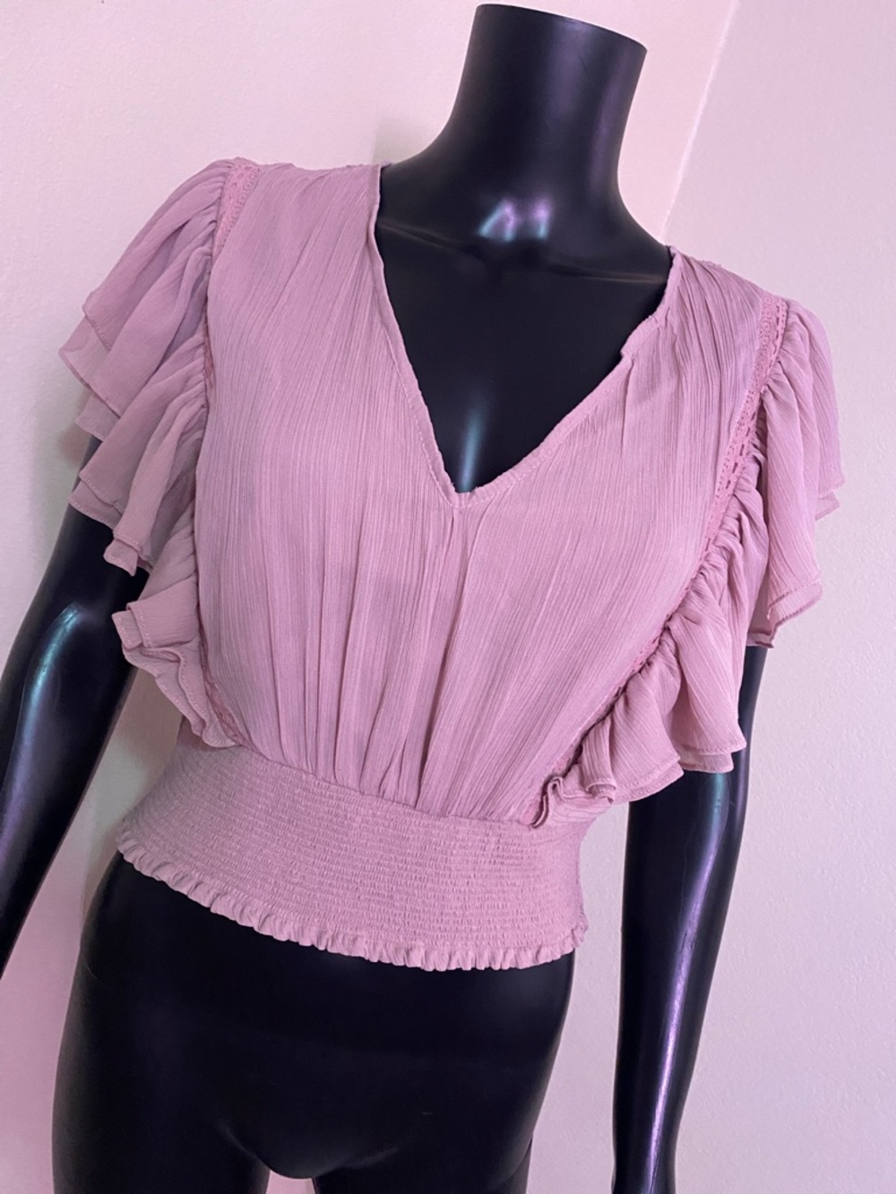 Ruffled V-Neck Blouse in Dusty Mauve
